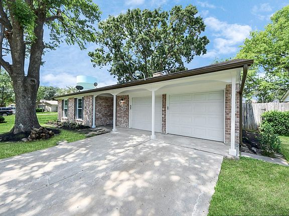 5th image of 10602 Raydell Dr