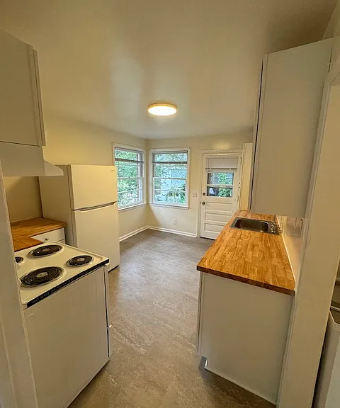3416 Capers Ave — Photo 4