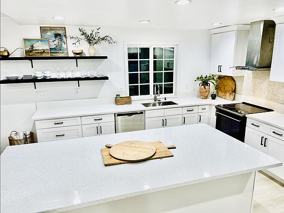 4th image of 8272 Niland Way