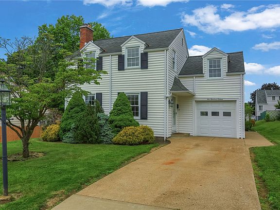 3rd image of 516 Pine Ave