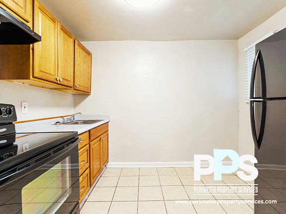 4th image of 195 Randolph St NE APT 11