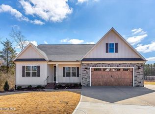 12615 Mallard Rock Dr, Zebulon, NC 27597