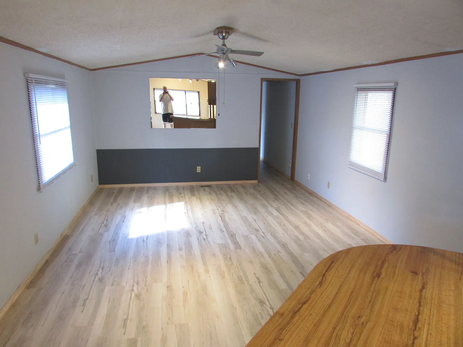 2 bed, 784 sqft, $1,150 — Photo 4