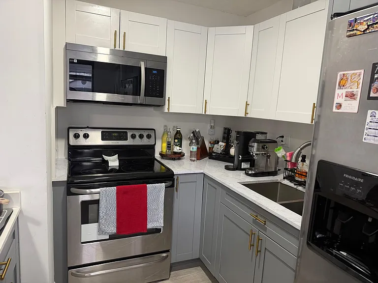 80 NW 116th Pl #2 — Photo 15