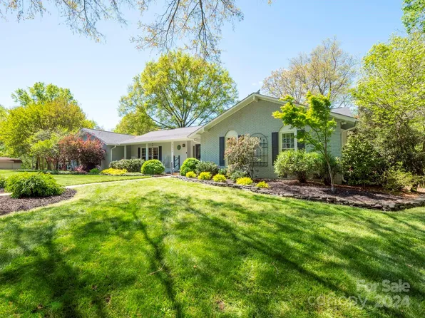 4450 Deepwood Dr, Charlotte, NC 28226