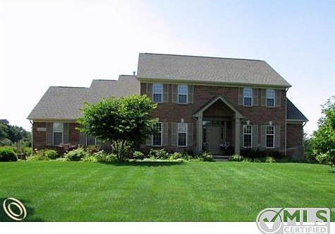 10076 Majestic Blvd