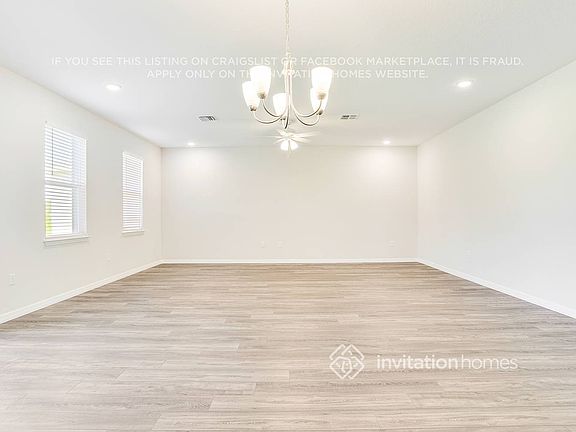 3rd image of 1524 Pines End Pl