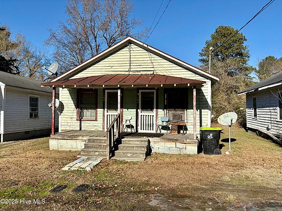 4th image of 216 Crawford Street