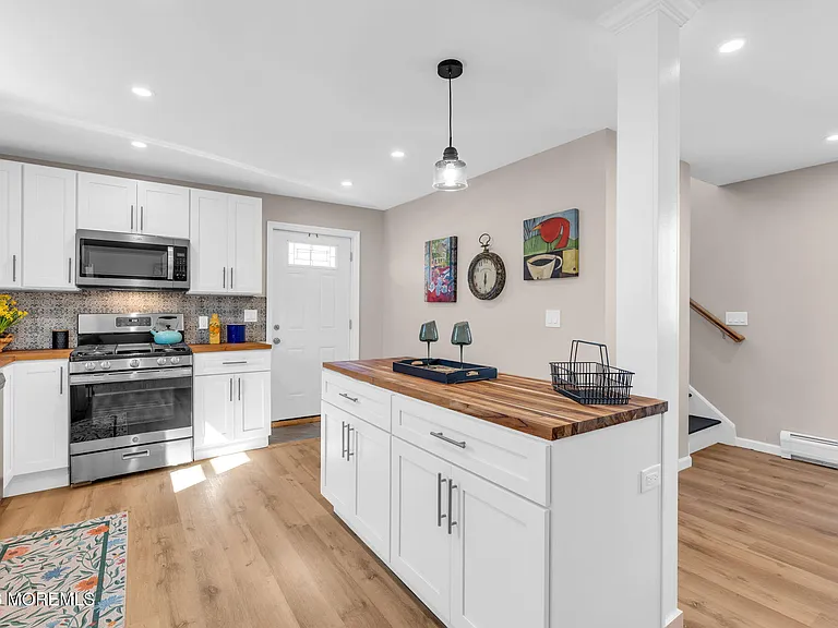 282 Carr Ave #1 — Photo 10