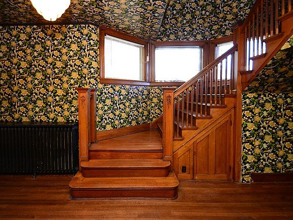 2nd image of 1021 S 30th Ave #1