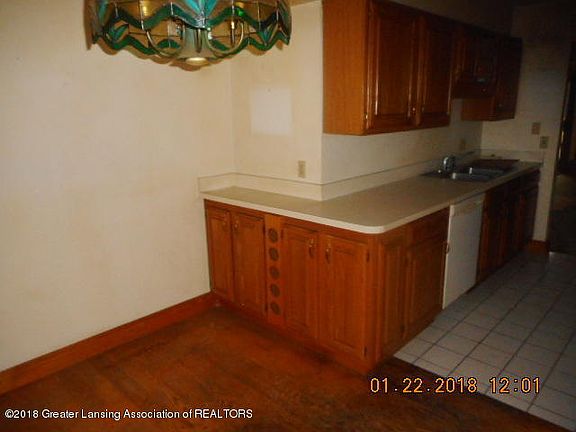 4th image of 2023 E Provincial House Dr #31