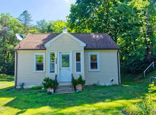 2421 Vining St, Jackson, MI 49203
