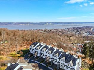 29 Forest Ridge Rd, Nyack, NY 10960