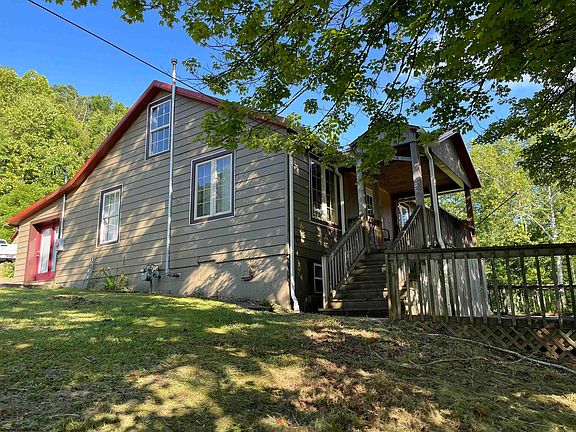 2nd image of 63 Dairy Mill Ln