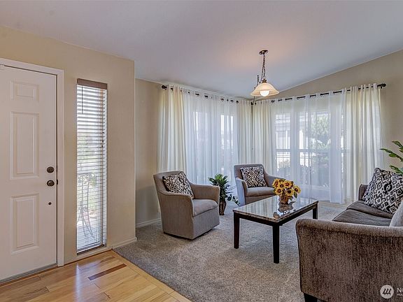 5th image of 576 Canyon Drive