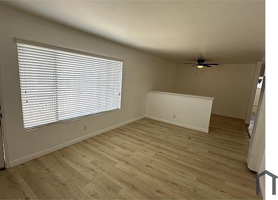 2nd image of 1001 Gay St