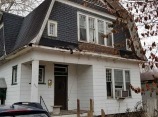 916 Royal St, Alton, IL 62002