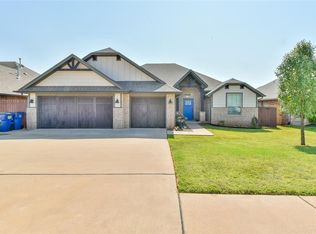 1208 N Wisteria Ter, Mustang, OK 73064