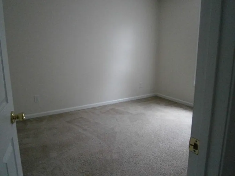 231 A Lakewood Dr — Photo 5