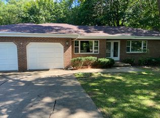 6 Oakdale Ct, Spring Valley, IL 61362