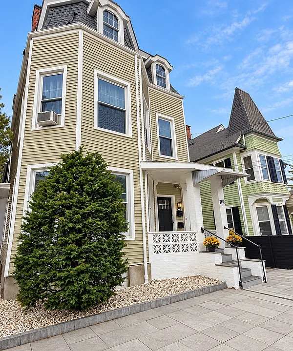 110 Garden St #1