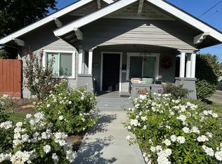 2233 14th Ave, Kingsburg, CA 93631