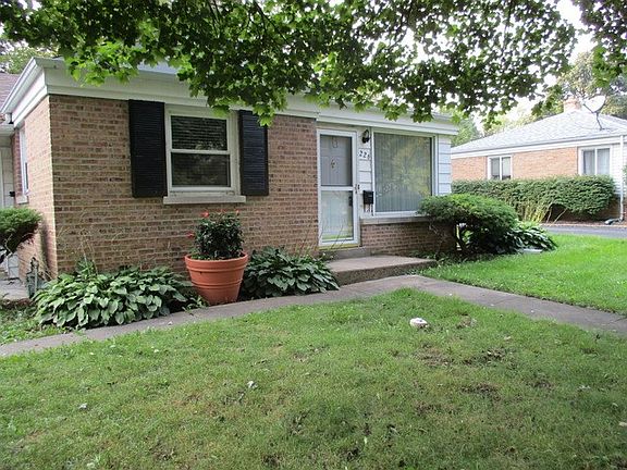 2nd image of 226 S Elmwood Ave