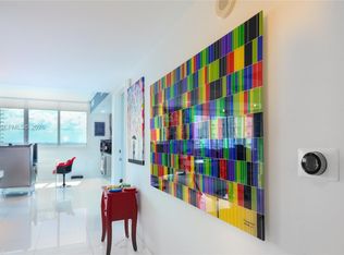 92 SW 3rd St APT 3005, Miami, FL 33130