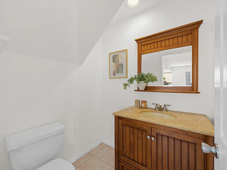 16 Santa Clara St #1 — Photo 5