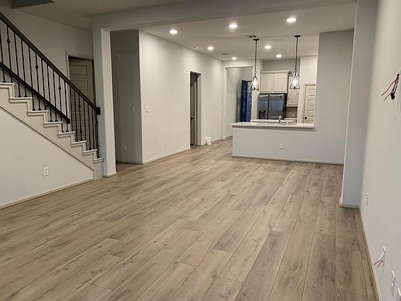 2nd image of 2608 San Bautista Way