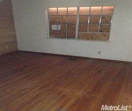 4th image of 7225 Lindale Dr