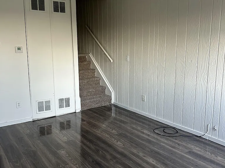 4104 Main St #1 — Photo 7
