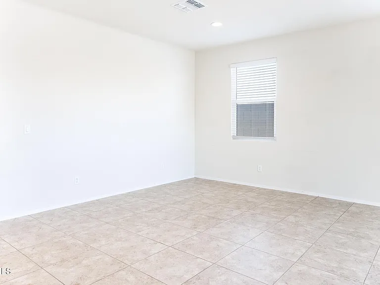 1075 W Avalon Canyon Dr — Photo 13