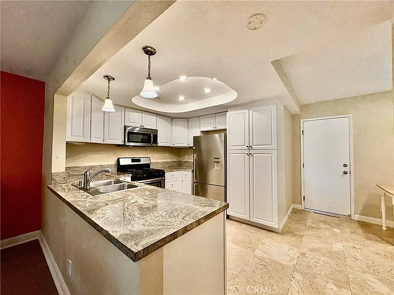 27062 Mill Pond Rd — Photo 3