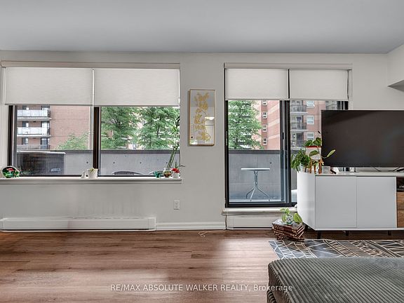 5th image of 470 Laurier Ave W #201