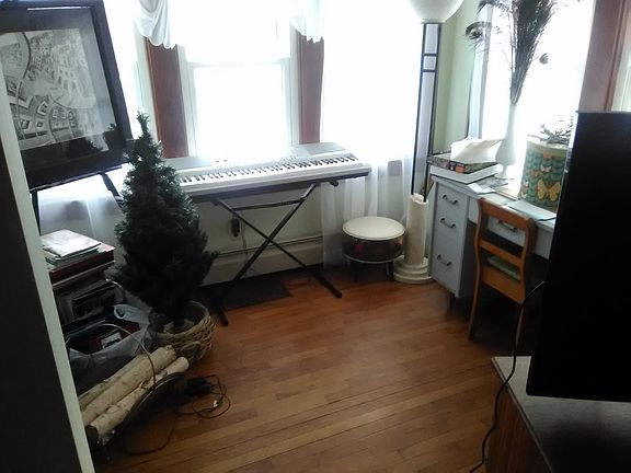 5th image of 148 Vista Dr