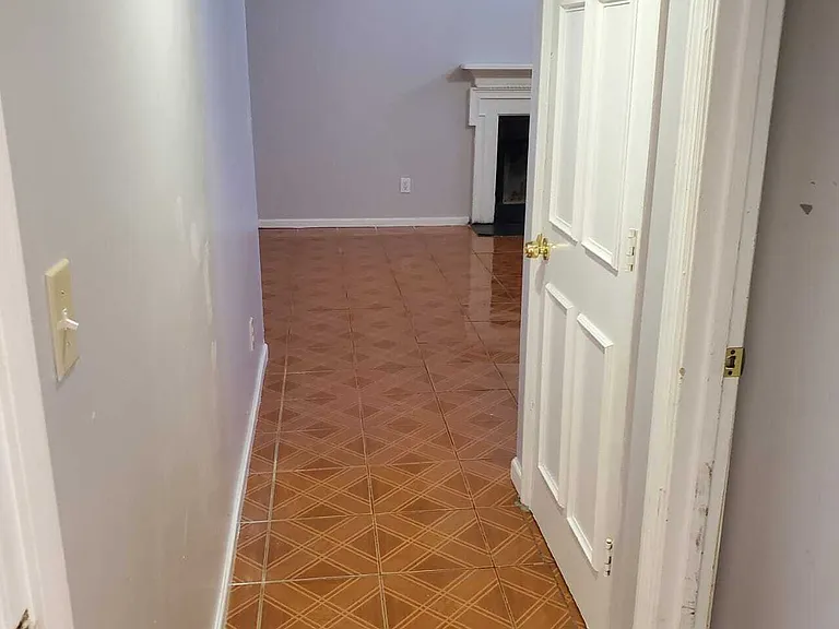 3904 Conley Downs Ln — Photo 15