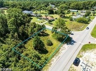 2800 E 2nd St, Lehigh Acres, FL 33936