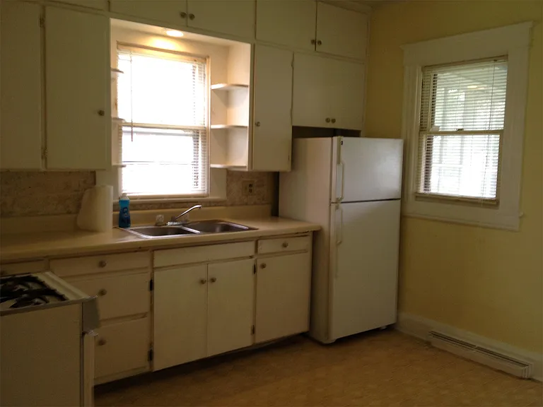 425 Denver St #1 — Photo 2