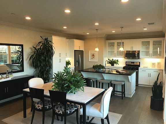 3rd image of 21498 Harmony Village Dr