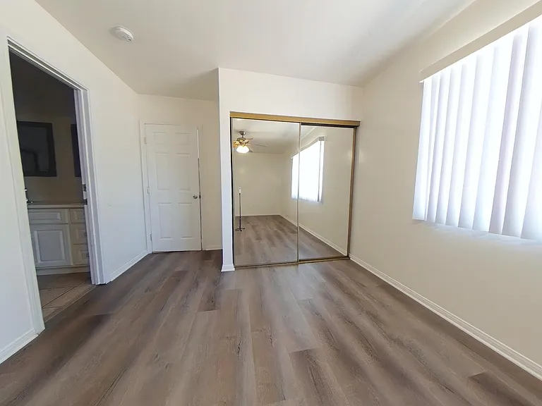 5086 55th Pl — Photo 12