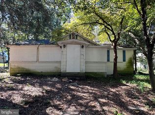 601 Hunters Blvd, Browns Mills, NJ 08015