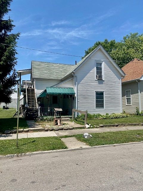 1st image of 735 Center St