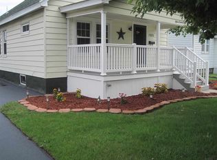 1505 Curry Rd, Schenectady, NY 12306