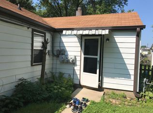 3128 Cornell Rd, Waukegan, IL 60087