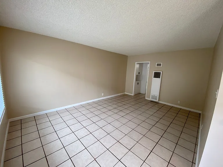 1019 Stanley Ave #1029 — Photo 27