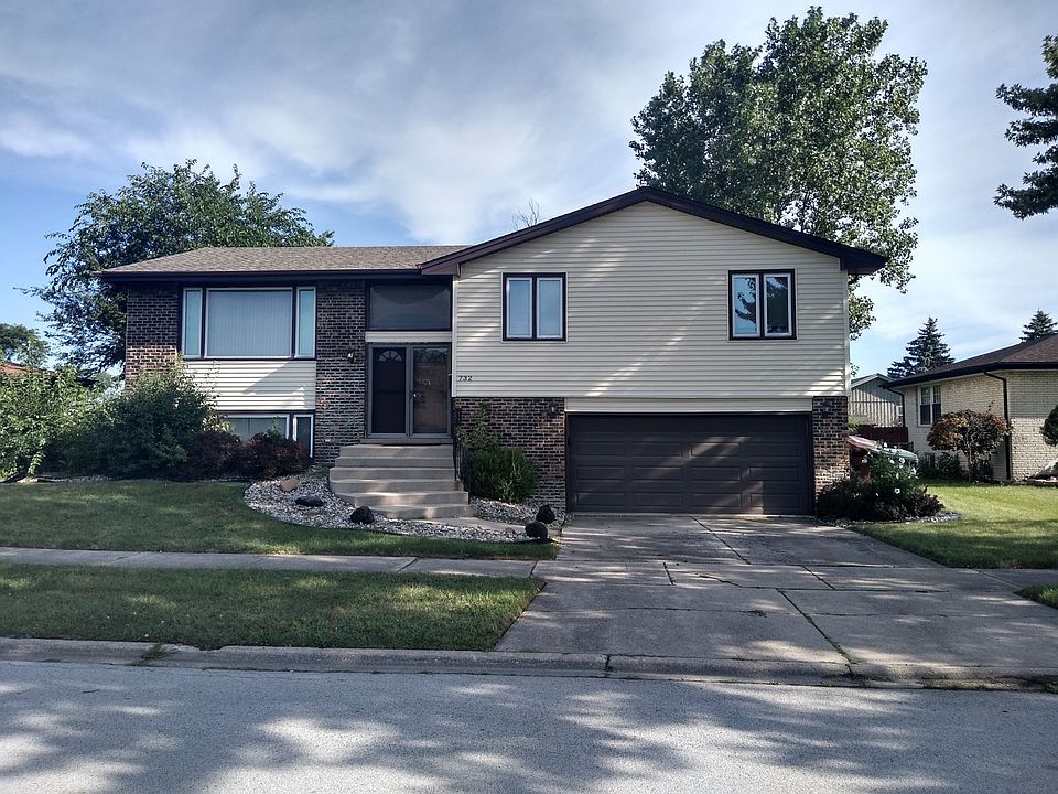 1st image of 732 E 193rd Pl