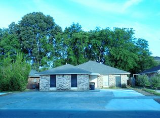 585 Jennifer Jean Dr, Baton Rouge, LA 70808