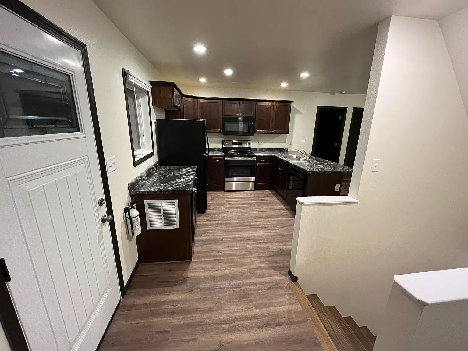 3 bed, 1520 sqft, $1,575 — Photo 4