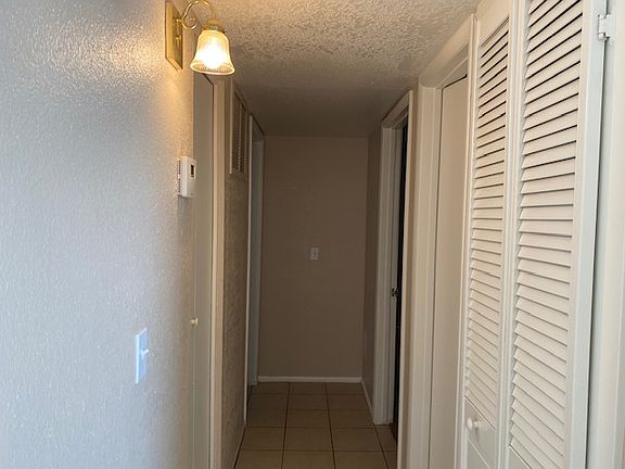 4th image of 1690 N Cameron St